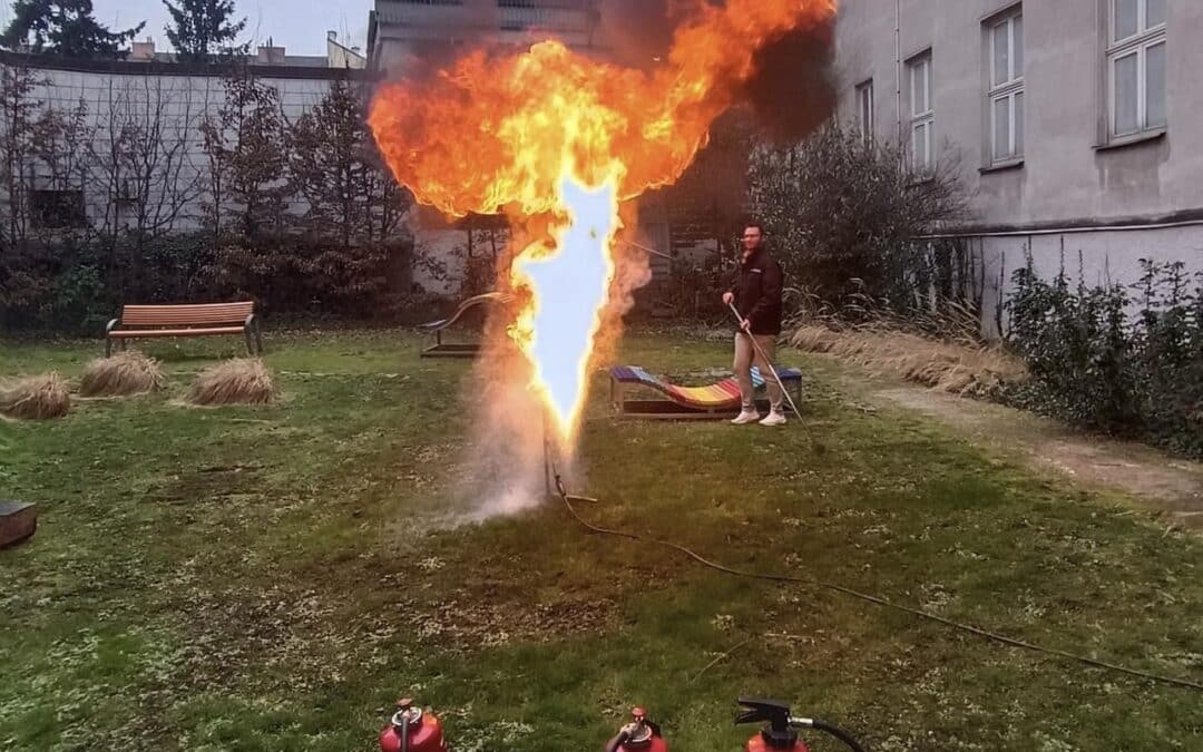 Feuerlöschübung für den Ernstfall